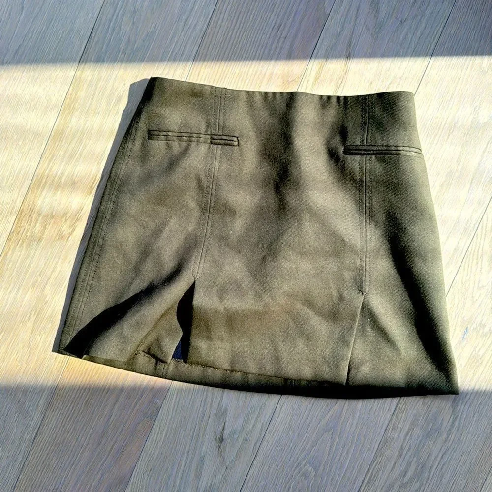 Zara skirt - Picture 2 of 2